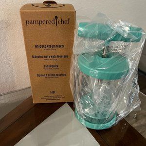 Pampered Chef Whipped Cream Mixer